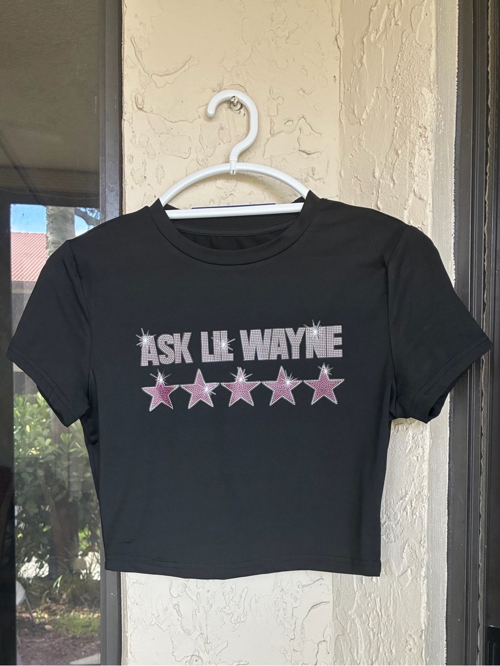 Black "ASK LIL WAYNE" Graphic Crop Top - Size Medium